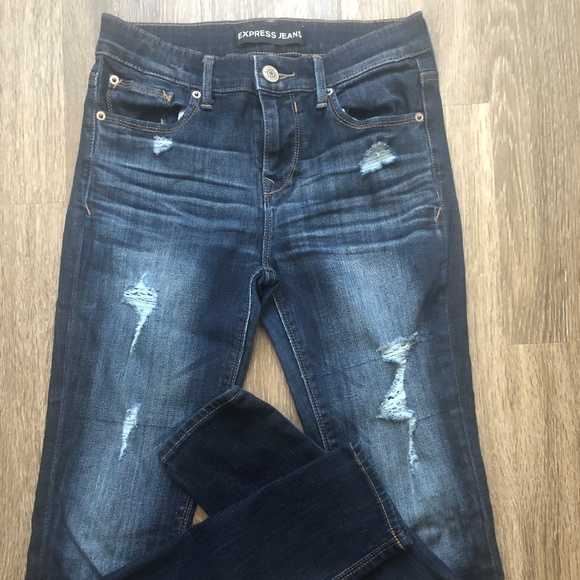 Express Mid Rise Distressed Legging Jeans - Picture 2 of 5